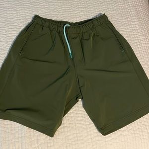 Myles Everyday Shorts - Size Large